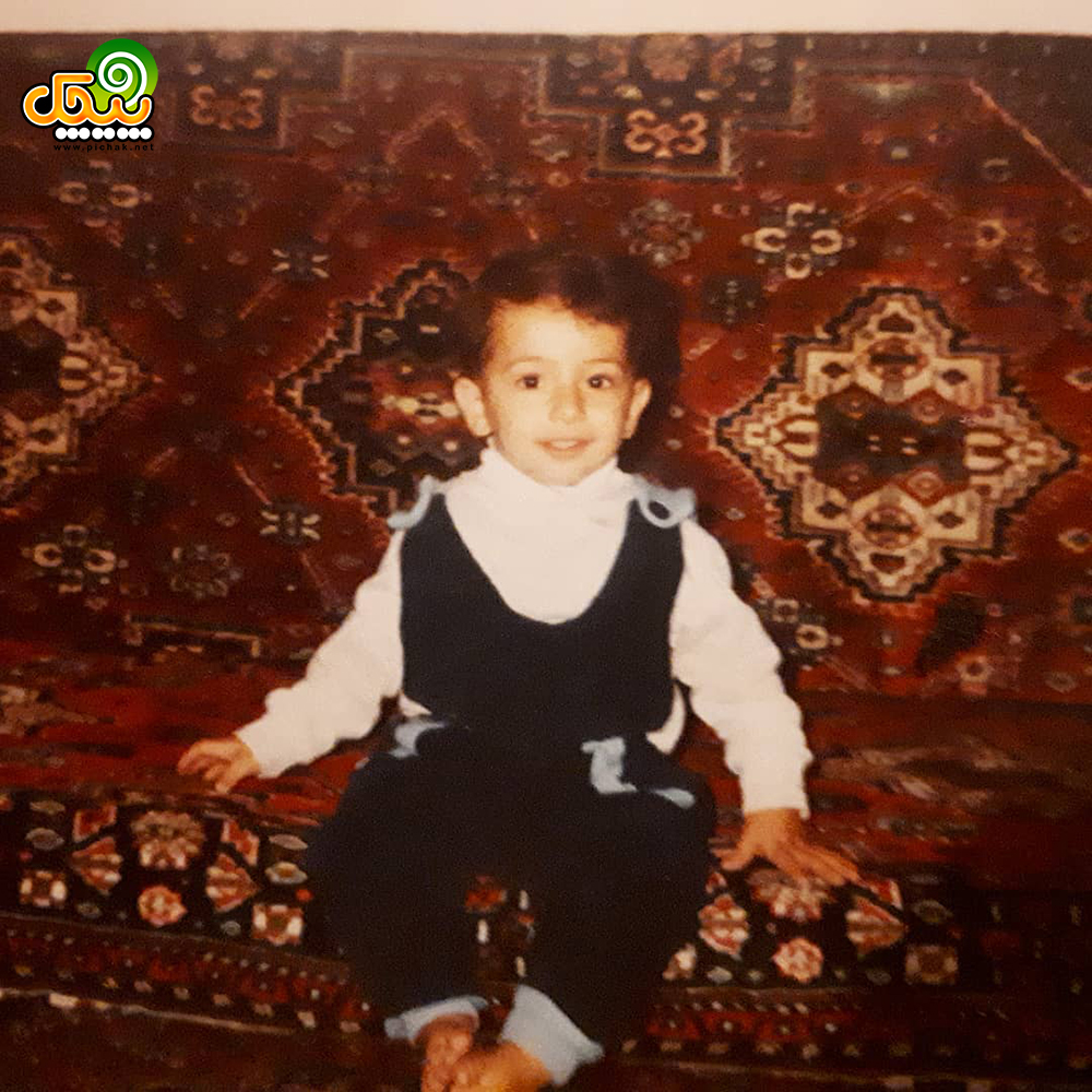 کودکی حسین امیدی