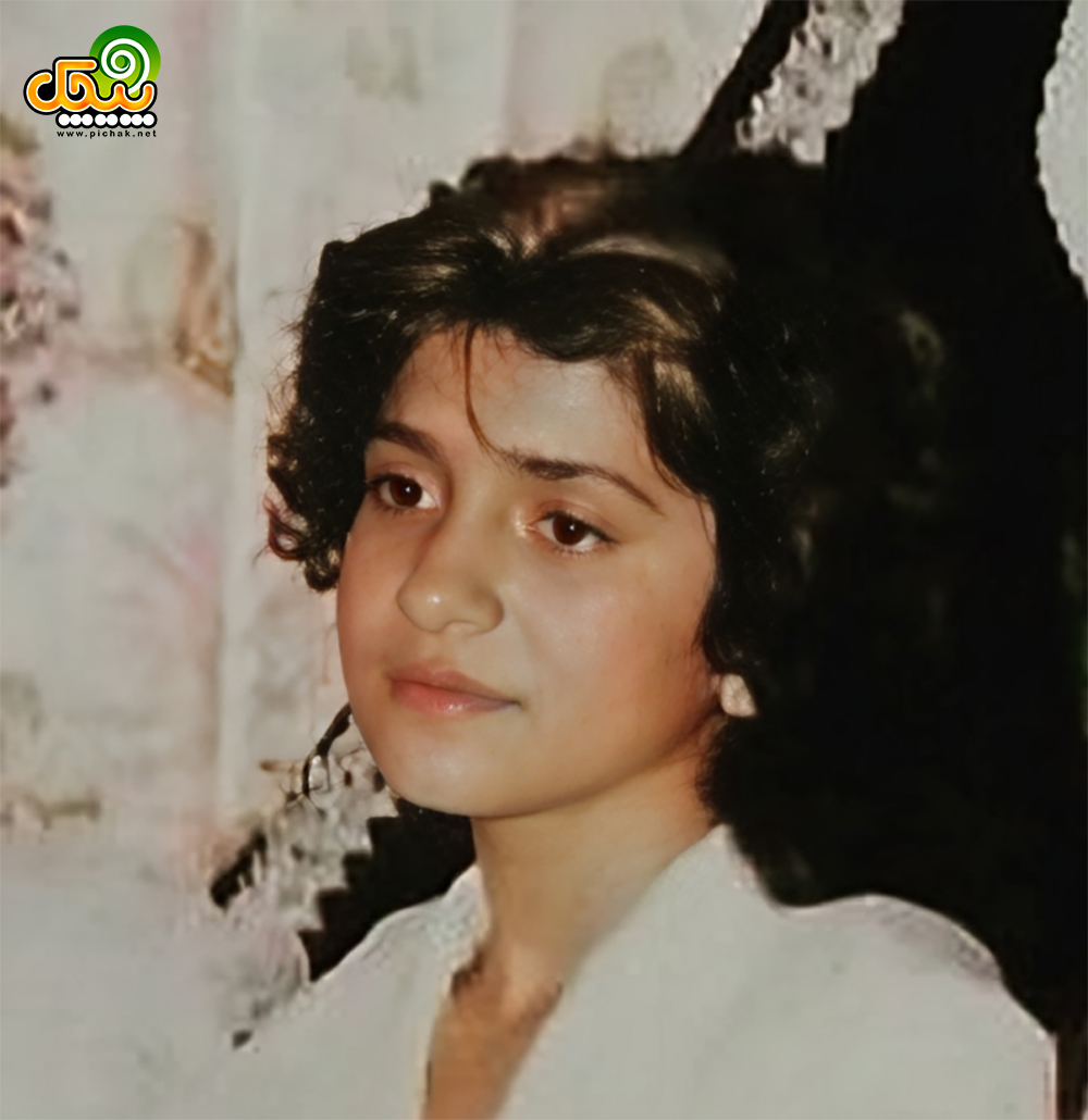 کودکی ساغر عزیزی