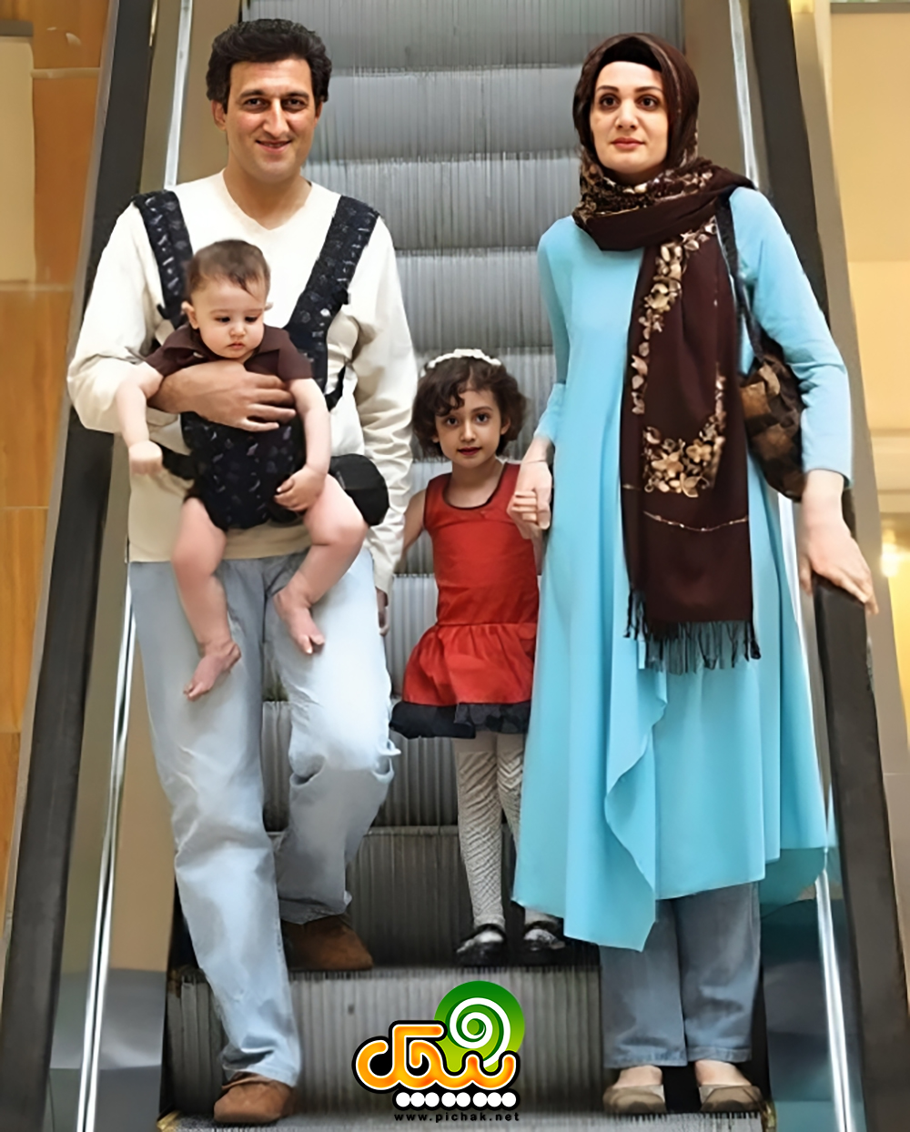یوسف صیادی و خانواده